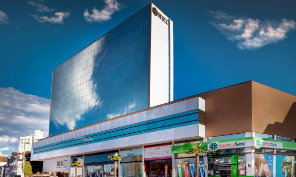 Edificio Bronze Executive Center